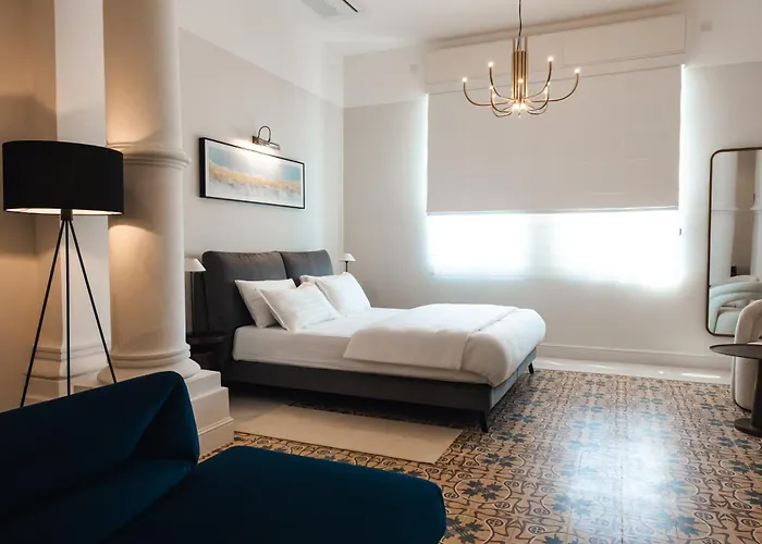 Daire Balluta 141 Marquis -discover Elegance By Homely *